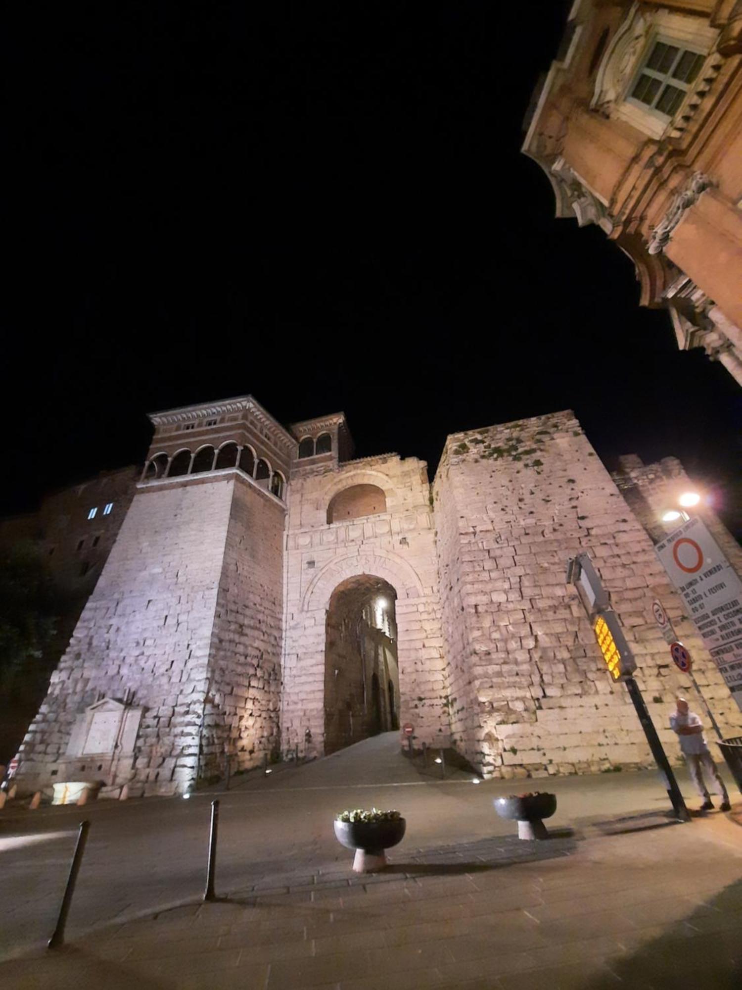 Casa Dei Gigli Διαμέρισμα Περούτζια Δωμάτιο φωτογραφία